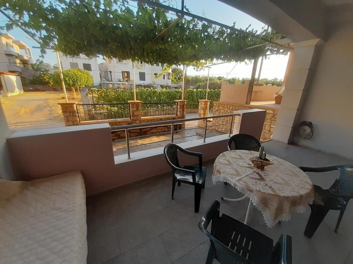 Utsi Villa Ligidhes Luaran gambar